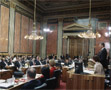 Vorsitzender Franz Fiedler spricht bei der konstituierenden Sitzung des Österreich-Konvents am 30. Juni 2003 im Bundesratssitzungssaal des Parlaments
