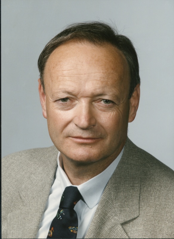 Dr. Andreas Khol